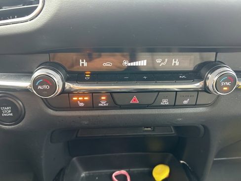 Used 2020 MAZDA CX-30 AWD w/ Preferred Package image 17