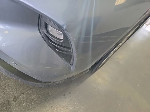 Used 2022 Toyota Highlander Limited image 8