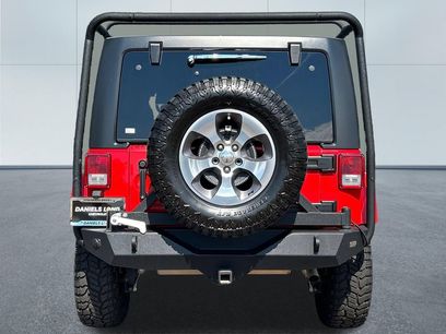 Used 2017 Jeep Wrangler Unlimited Sahara w/ Connectivity Group
