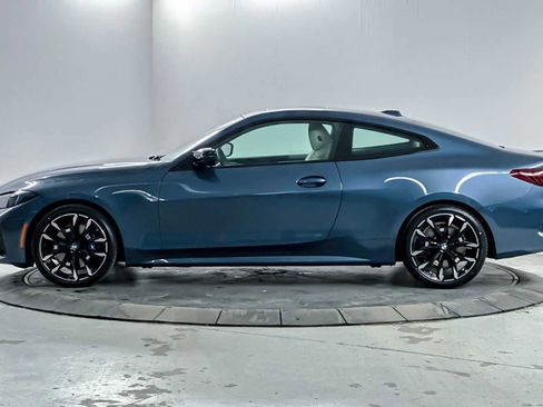 Used 2025 BMW 440i xDrive Coupe w/ Premium Package image 5