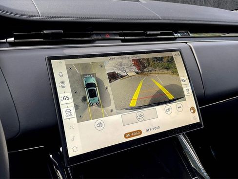 Used 2025 Land Rover Range Rover Sport Dynamic SE image 14