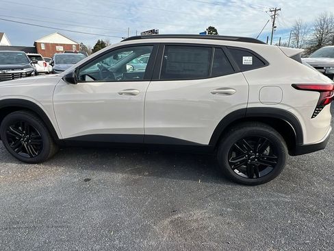 New 2026 Chevrolet Trax ACTIV w/ Driver Confidence Package image 8