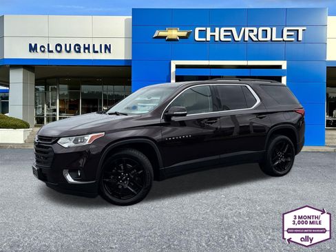 Used 2020 Chevrolet Traverse LT w/ LPO, Midnight Edition AWD/4WD image 1