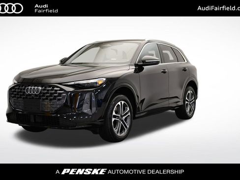 Used 2025 Audi Q5 Premium w/ Convenience Package AWD/4WD image 1