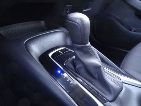 Used 2023 Toyota Corolla LE FWD image 23