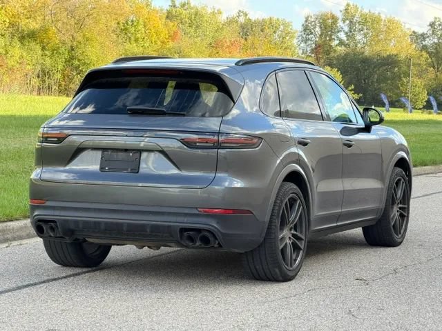 Used 2020 Porsche Cayenne AWD/4WD image 15