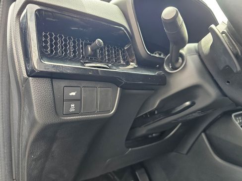 Used 2025 Honda CR-V Sport Touring image 21