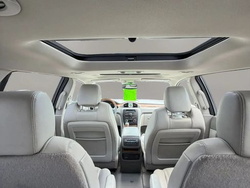 Used 2011 Buick Enclave CXL AWD/4WD image 14