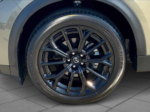 Used 2025 MAZDA CX-70 3.3 Turbo w/ Premium Package image 9