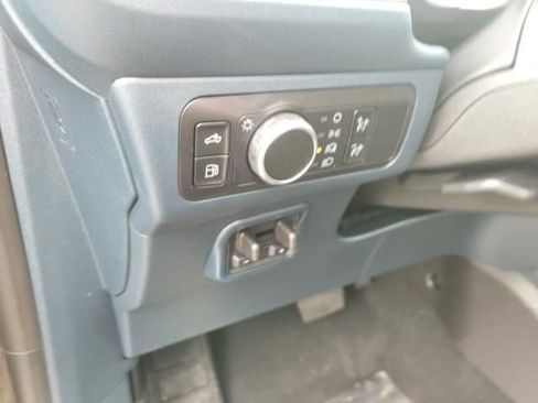 New 2025 Ford Maverick XL w/ Equipment Group 101A image 24