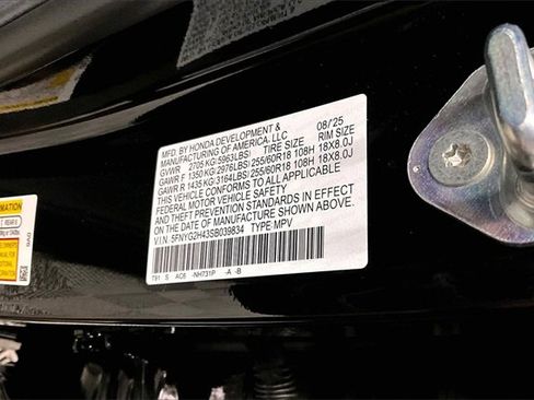 Used 2025 Honda Pilot EX-L image 37