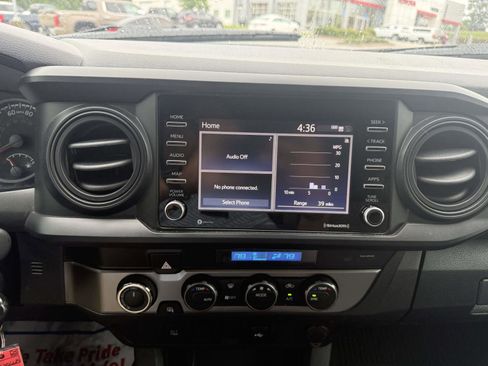 Used 2023 Toyota Tacoma SR AWD/4WD image 12