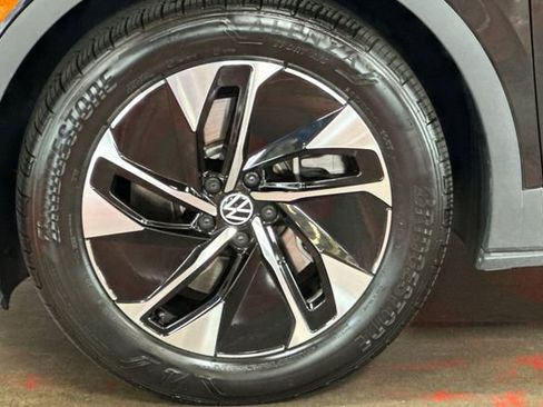 Used 2022 Volkswagen ID.4 Pro S image 35