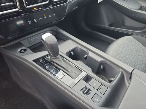New 2026 Nissan Sentra SV w/ Floor Mat Package FWD image 25