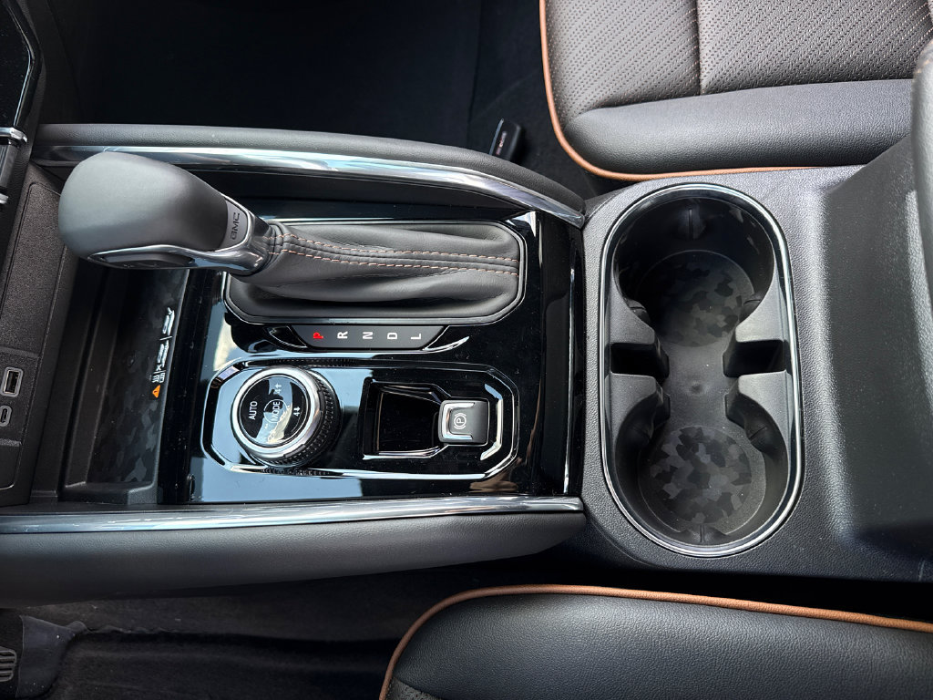 New 2026 GMC Canyon AT4 w/ AT4 Premium Package AWD/4WD image 26
