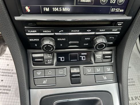 Used 2013 Porsche Boxster Base image 25