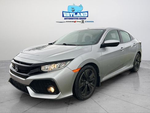 Used 2018 Honda Civic EX image 1