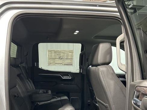 New 2026 GMC Sierra 1500 SLT w/ SLT Premium Plus Package image 21