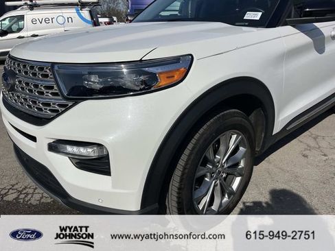 Certified 2023 Ford Explorer Limited w/ Equipment Group 301A image 9