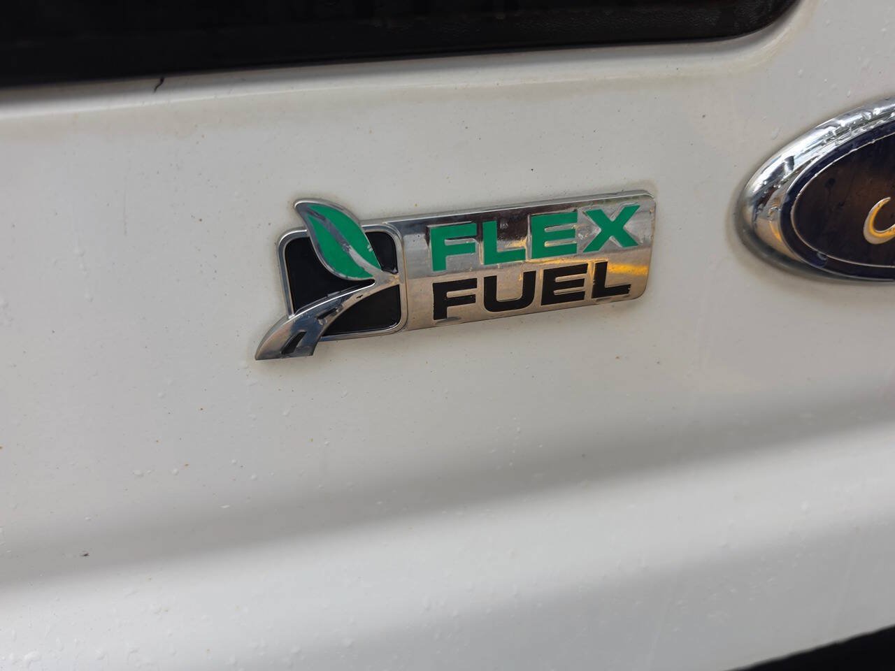 Used 2014 Ford E-350 and Econoline 350 Super Duty RWD image 26