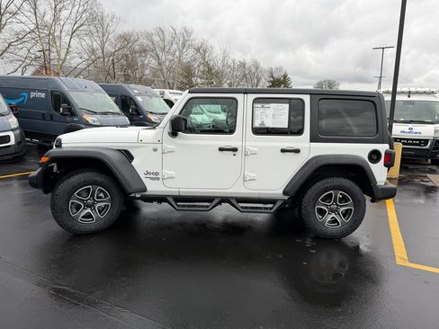 Used 2020 Jeep Wrangler Unlimited Sport S image 4