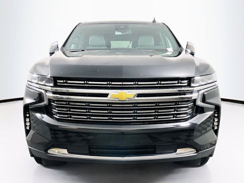 Used 2024 Chevrolet Tahoe Premier image 2