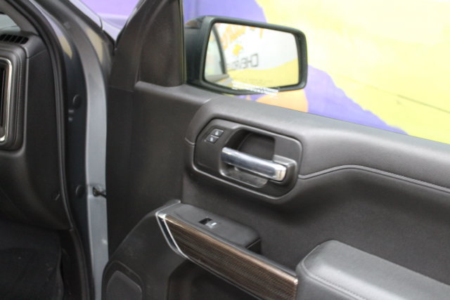 Used 2019 Chevrolet Silverado 1500 RST w/ True North Edition AWD/4WD image 10