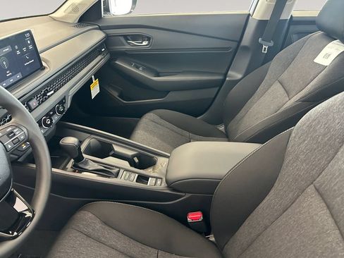 New 2026 Honda Accord SE image 15