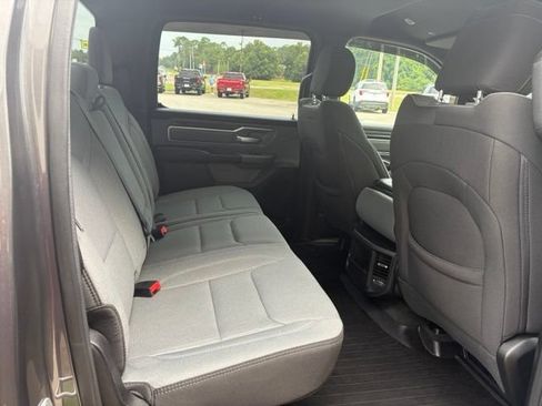 Used 2022 RAM 1500 Big Horn AWD/4WD image 13