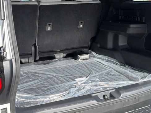 New 2026 Toyota 4Runner SR5 AWD/4WD image 27