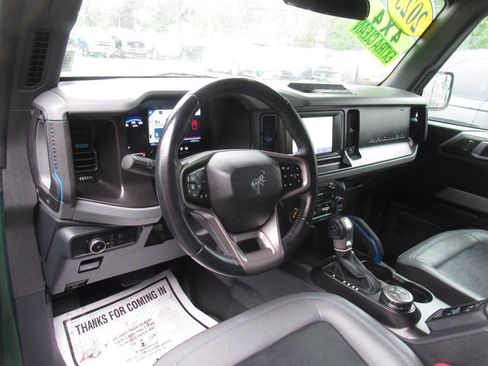 Used 2023 Ford Bronco Black Diamond AWD/4WD image 18