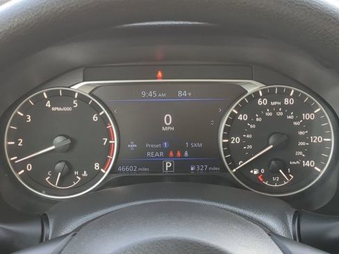 Used 2024 Nissan Altima 2.5 SV image 24