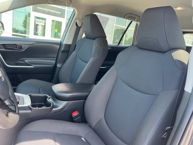 Used 2023 Toyota RAV4 LE AWD/4WD image 21