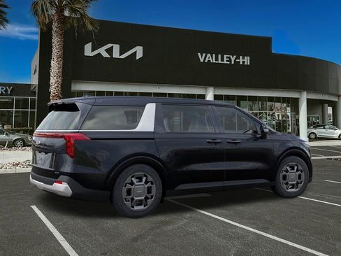 New 2026 Kia Carnival EX image 6