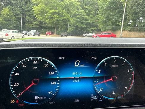 Used 2021 Mercedes-Benz GLE 350 image 16