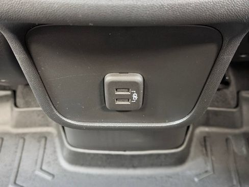 Used 2021 GMC Terrain SLE w/ Driver Convenience Package AWD/4WD image 23