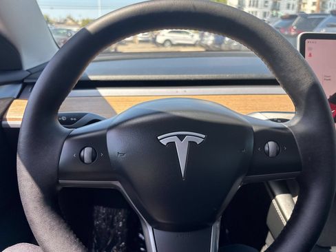 Used 2023 Tesla Model 3 Standard Range RWD image 22