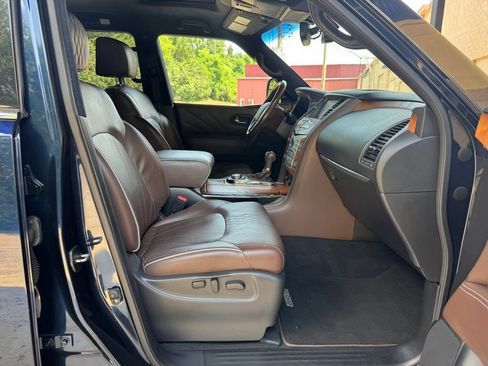 Used 2017 INFINITI QX80 4WD image 32