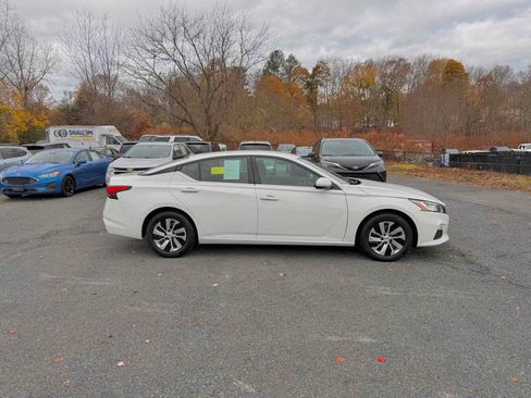 Used 2021 Nissan Altima 2.5 S image 8