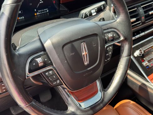 Used 2021 Lincoln Navigator Reserve RWD image 10