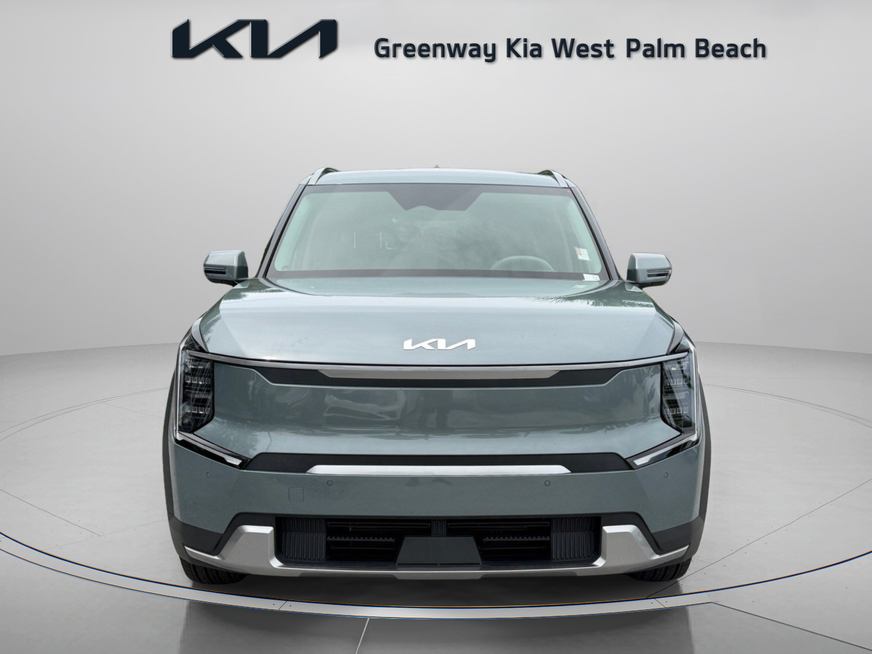 Used 2024 Kia EV9 Wind AWD/4WD image 2