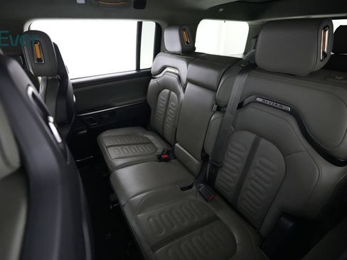 Used 2024 Rivian R1S Adventure AWD/4WD image 24