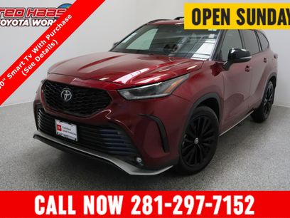 Certified 2024 Toyota Highlander XSE