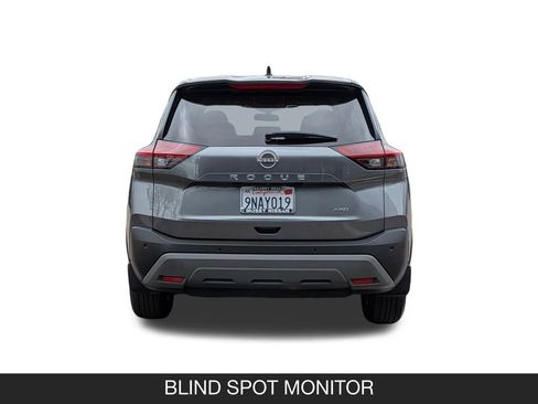 Used 2023 Nissan Rogue S AWD/4WD image 9