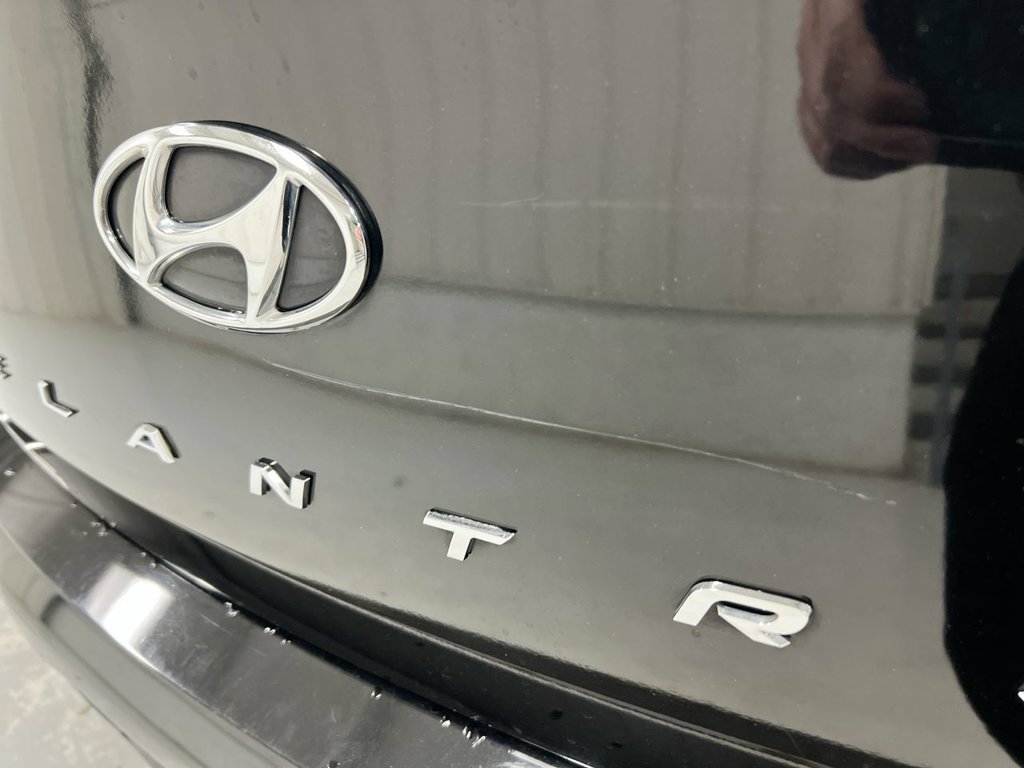 Used 2019 Hyundai Elantra SEL FWD image 30