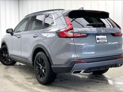 Certified 2025 Honda CR-V Sport image 11