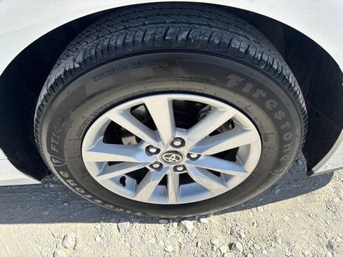 Used 2025 Toyota Camry LE FWD image 10