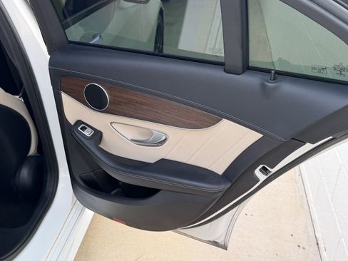 Used 2020 Mercedes-Benz C 300 Sedan image 31