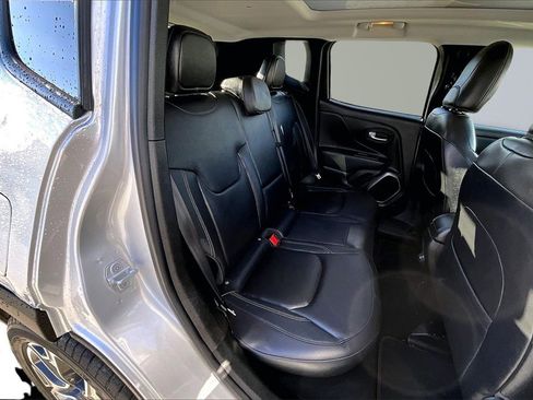 Used 2018 Jeep Renegade Limited w/ UConnect 8.4 Nav Group image 28