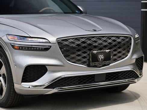 New 2026 Genesis GV70 2.5T Advanced AWD/4WD image 2